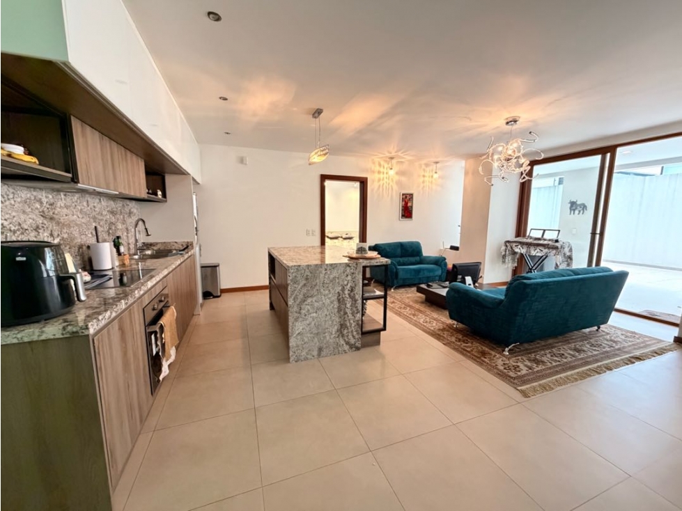 Venta Depar Urbanización OPORTUNIDAD + Patio 61 m2 CUMBAYA — foto 5