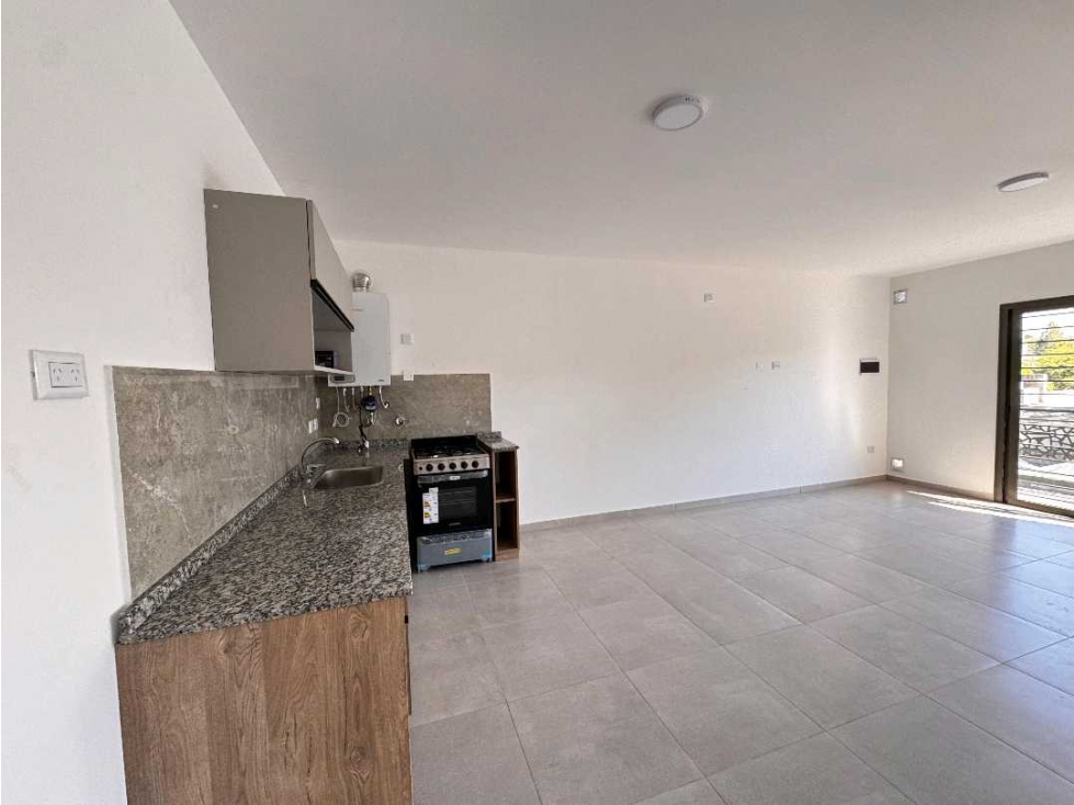 Venta departamento planta baja con patio 1 dormitorio carlos paz — foto 4