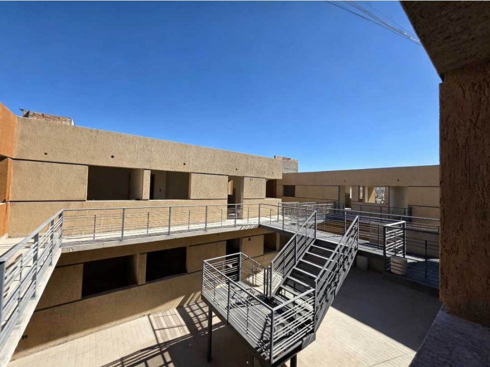 Venta Departamento PRIMER PISO 2 Dormitorios Guaymallén - 2