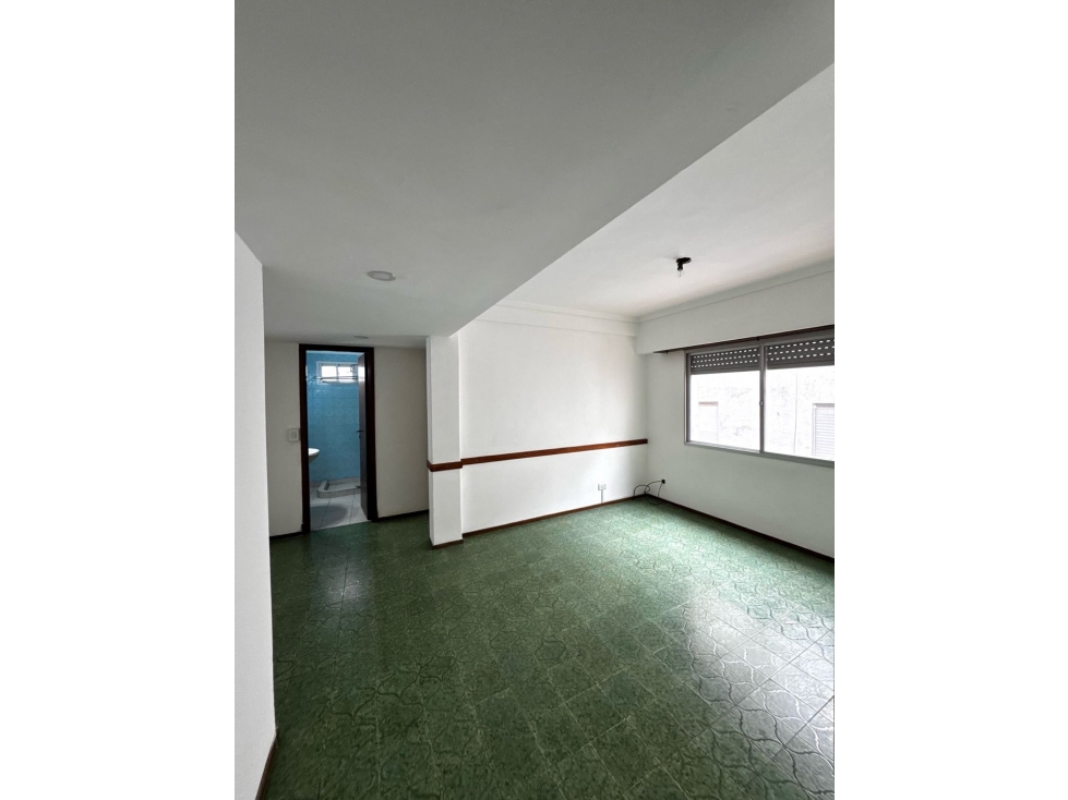VENTA DEPTO. 2 AMB. C/ COCHERA FIJA. FRENTE AL MAR. PUNTA MOGOTES
