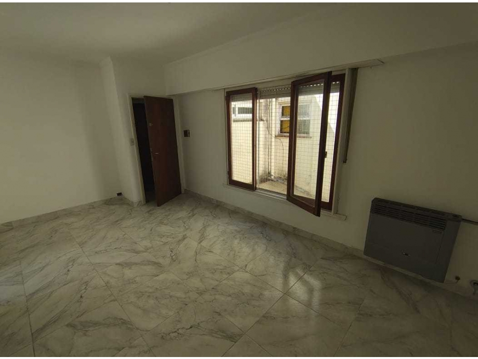 VENTA DEPTO 2 AMB - SAN JUAN 249 - 1 PISO CONTRAFRENTE LUMINOSO — foto 2