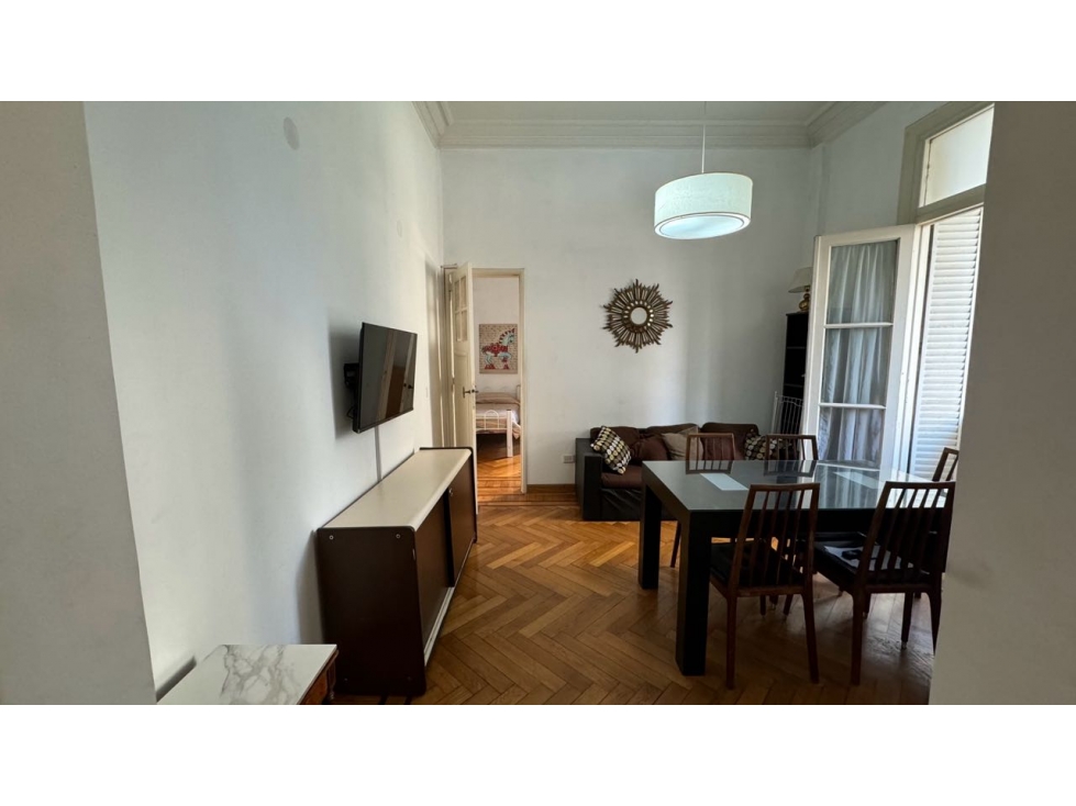 Venta dos ambientes sobre esquina - Edificio Historico - Centro - 5
