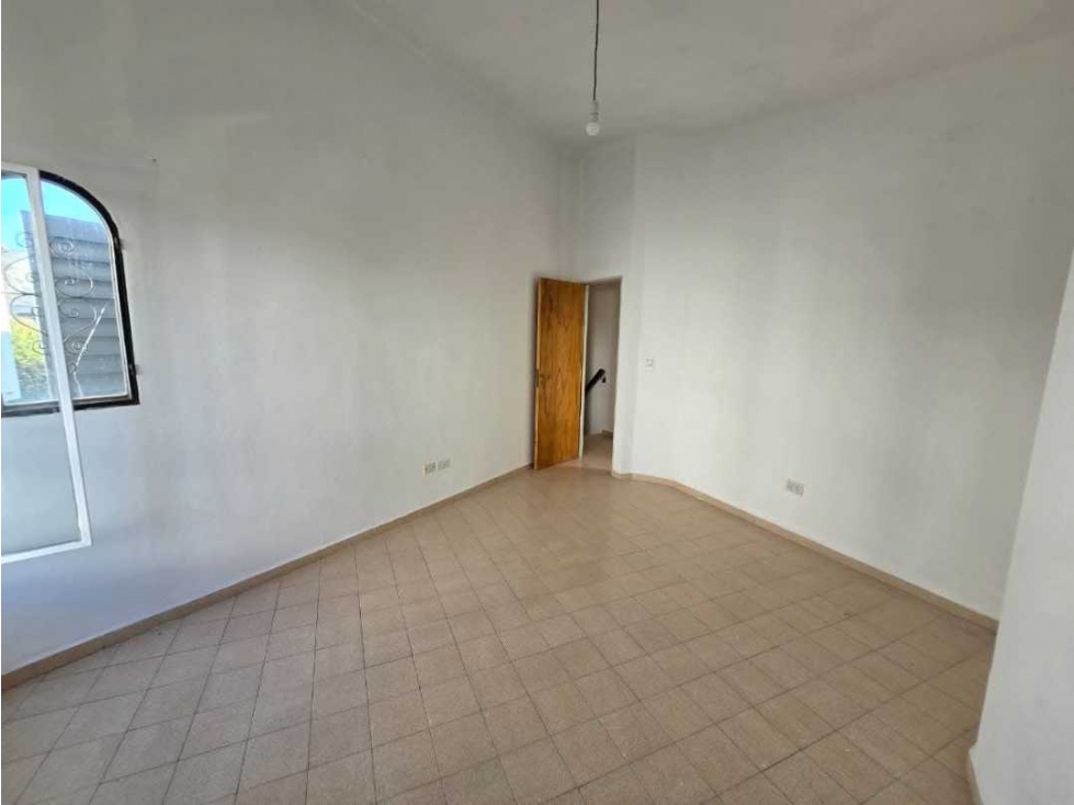 VENTA DÚPLEX DE 3 DORMITORIOS EN VILLA CARLOS PAZUbicado en Barrio - 4