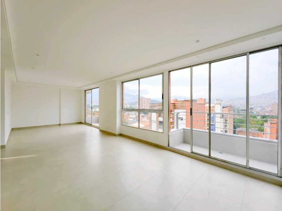 Venta Dúplex Remodelado - 140m² - Conquistadores bajó de precio