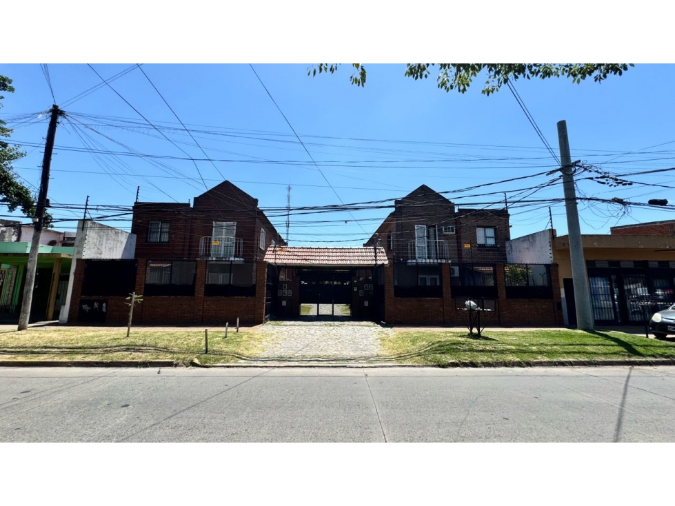 Venta duplex 4 Amb moreno centro Apto cred hipt — foto 4