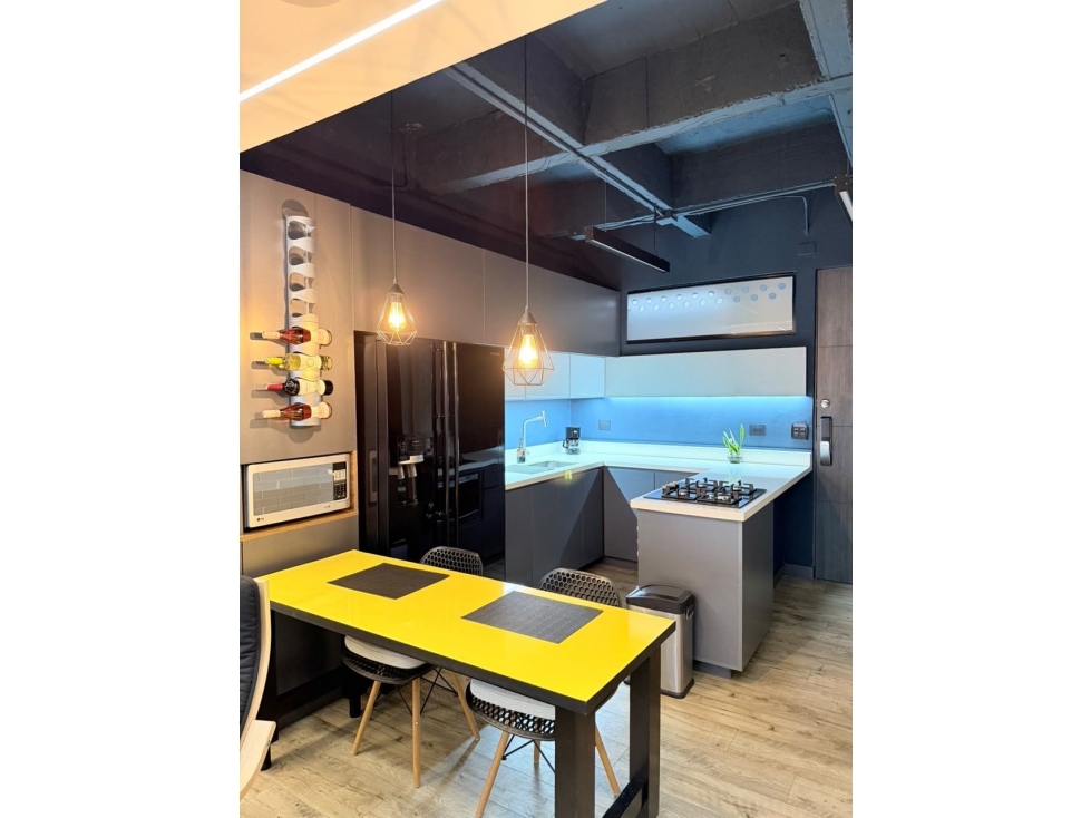 VENTA DUPLEX AMOBLADO / POBLADO / MANILA / RENTAS MES AIRBNB / TERRAZA — foto 4