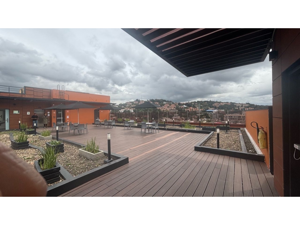 Venta/Arriendo Edificio 1.902m2 DOTADO 150ptos Vía P/cipal CL 127 SUBA — foto 4