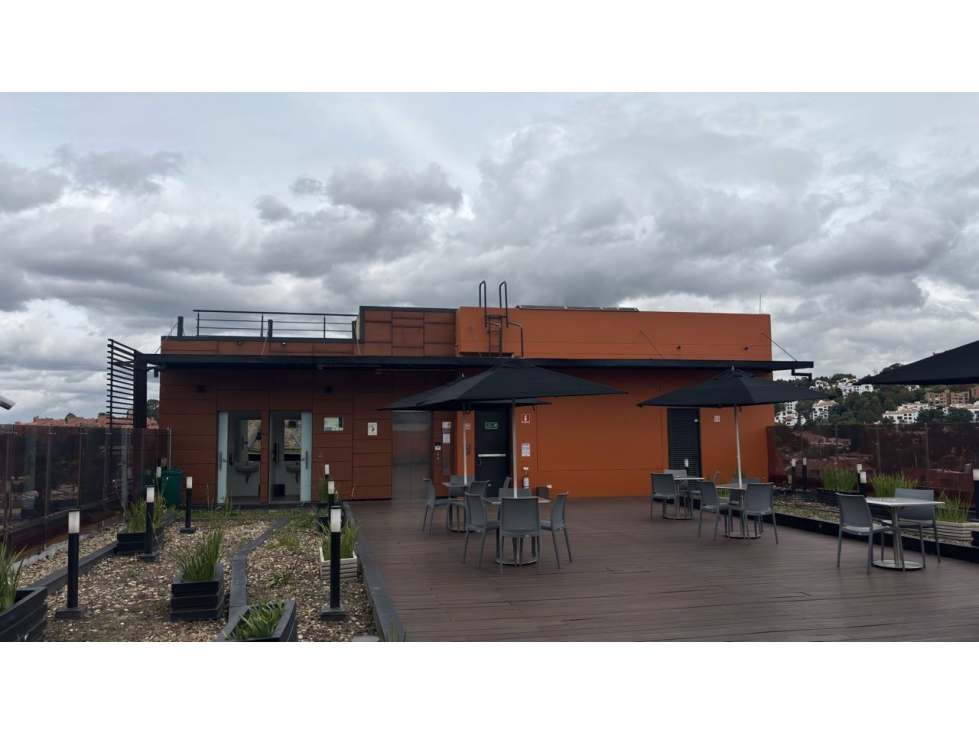 Venta/Arriendo Edificio 1.902m2 DOTADO 150ptos Vía P/cipal CL 127 SUBA — foto 6
