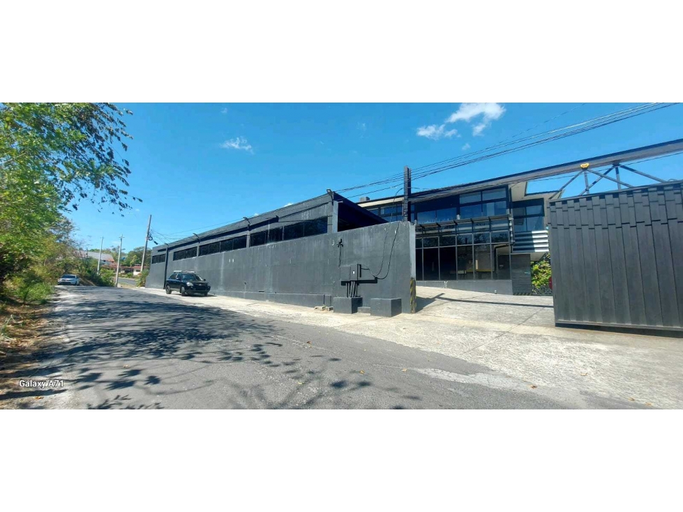 VENTA EDIFICIO EN SANTIAGO VERAGUAS BARRIADA EL CARMEN RTC - 2