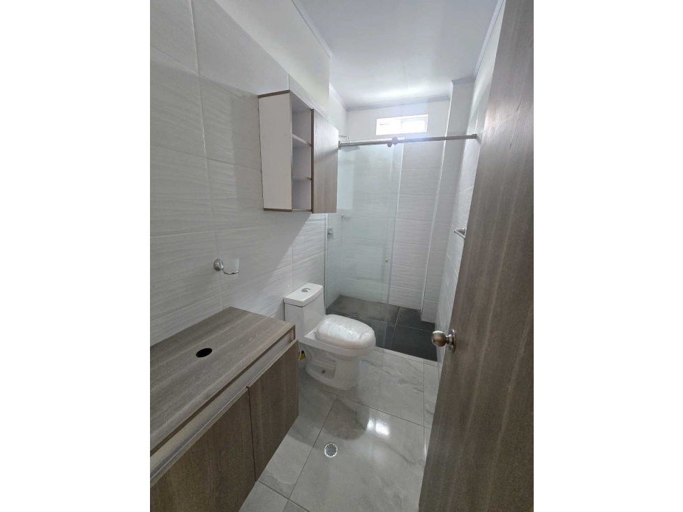 Venta edificio con apartaestudios y local comercial en barrio granada — foto 6