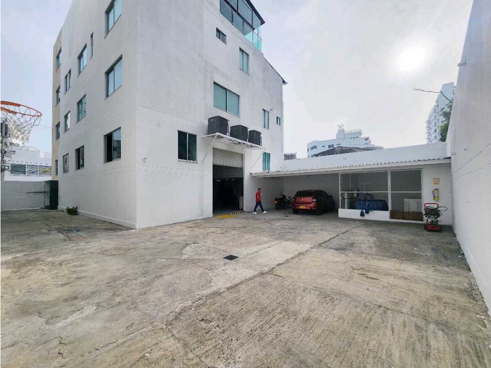 VENTA EDIFICIO DE 4 NIVELES EN MANGA CARTAGENA — foto 4
