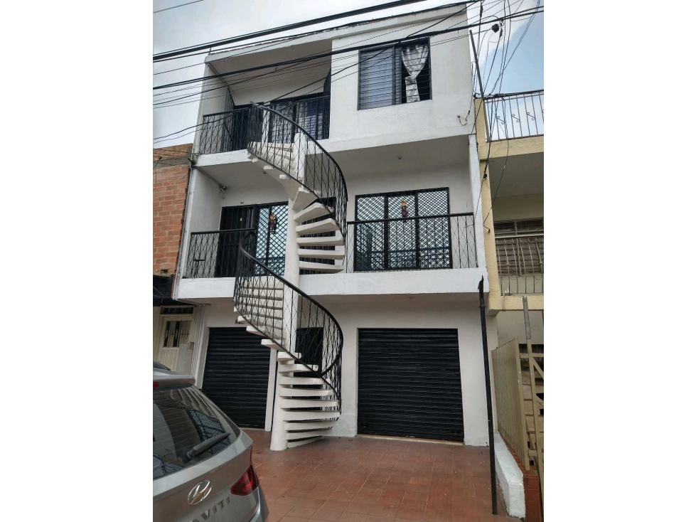 VENTA EDIFICIO CON 5 APARTAMENTOS Y LOCAL COMERCIAL EN SANTAFE CALI