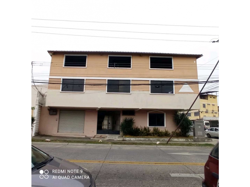 VENTA EDIFICIO ESQUINERO EN GARZOTA 2