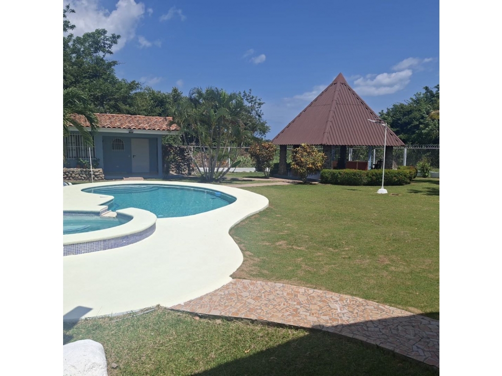 VENTA EN GORGONA, HERMOSA PROPIEDAD EN UN PARAISO ESCONDIDO — foto 2