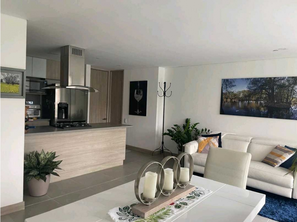 Venta Envig Cumbres 100m2 950Mill