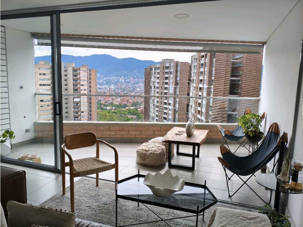 Venta Envigado loma el Chocho impecable 3 alcobas $930 millones
