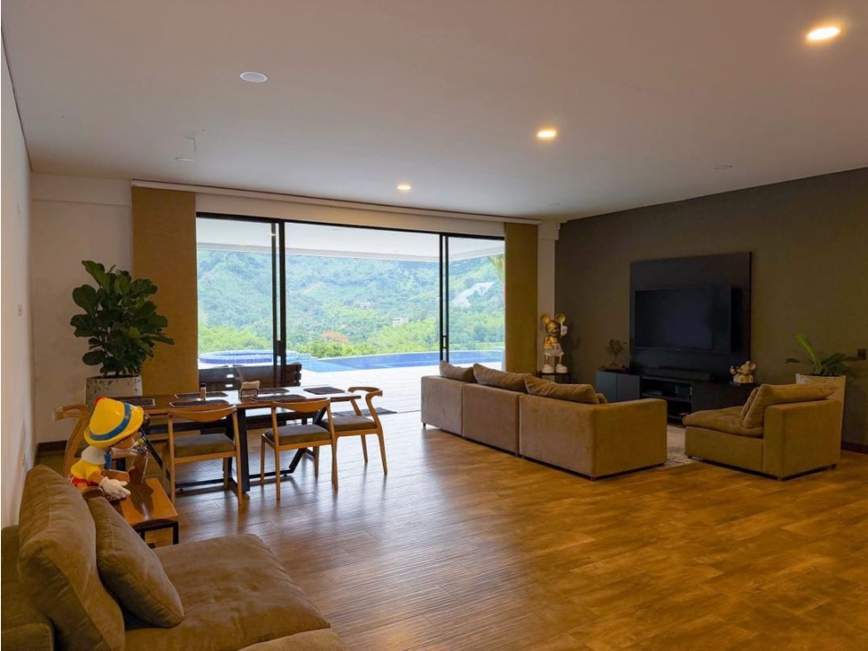 VENTA ESPECTACULAR, CASA CAMPESTRE CONDOMINIO COMBIA PEREIRA — foto 4