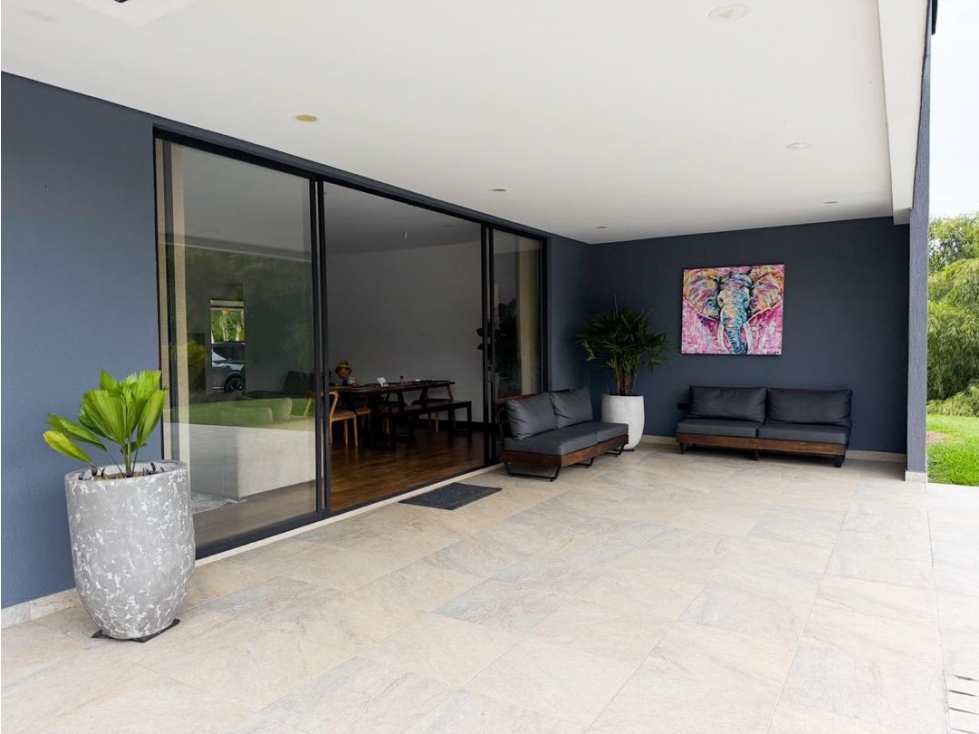 VENTA ESPECTACULAR, CASA CAMPESTRE CONDOMINIO COMBIA PEREIRA