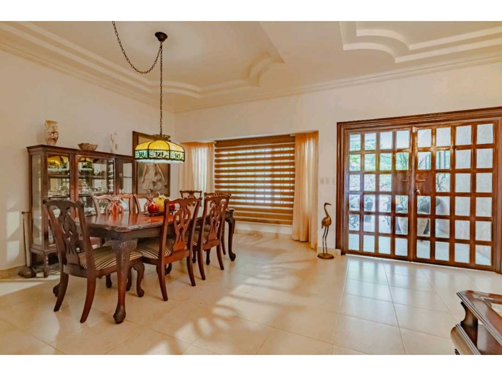 VENTA CASA CON PISCINA ESPECTACULAR LA LOMA HATO PINTADO NRR - 3
