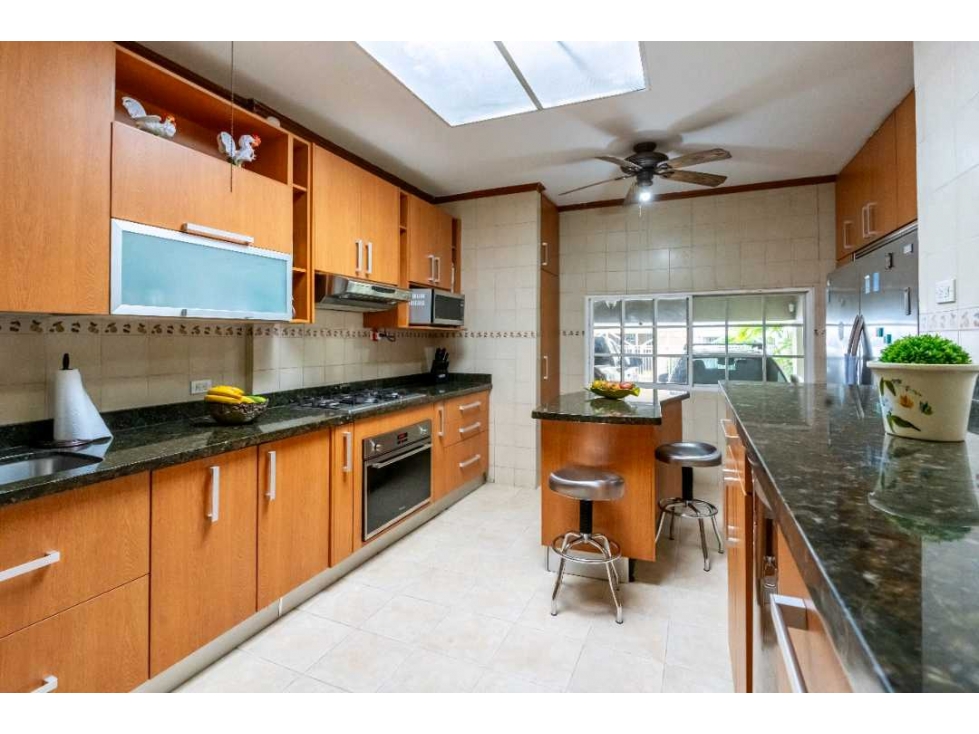 VENTA CASA CON PISCINA ESPECTACULAR LA LOMA HATO PINTADO NRR - 5