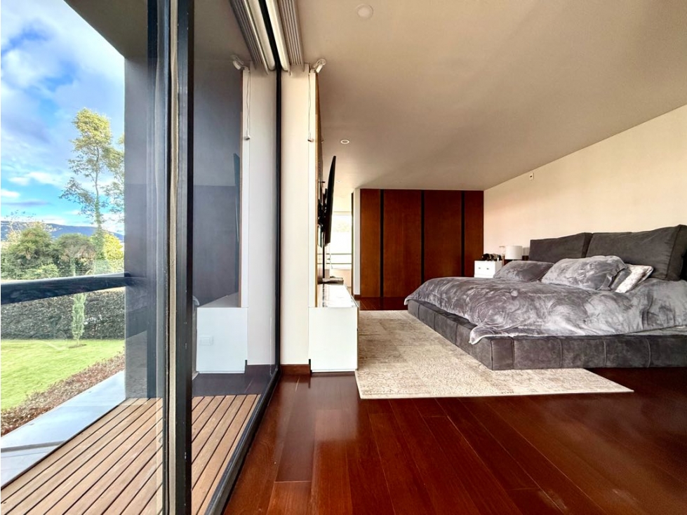 Venta Espectacular Casa Milla de Oro Lote Comercial — foto 6