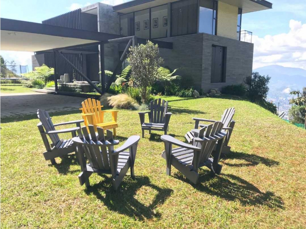 Venta espectacular casa moderna en el alto de las palmas. — foto 4