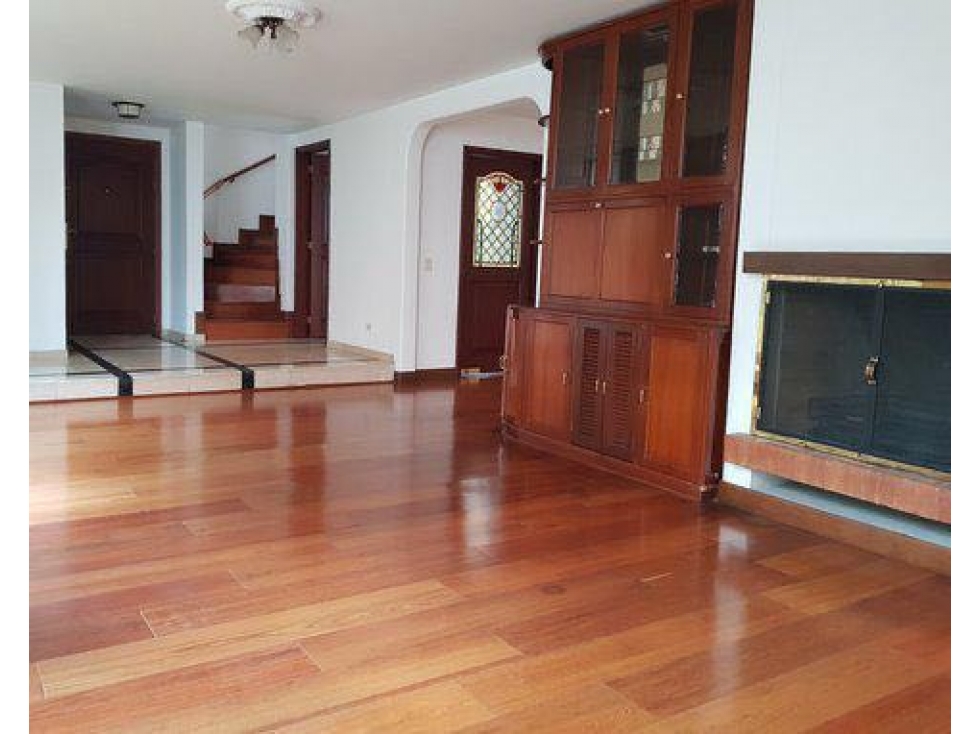 ARRIENDO EXCELENTE CASA ESQUINERA 248m2 BELMIRA — foto 3