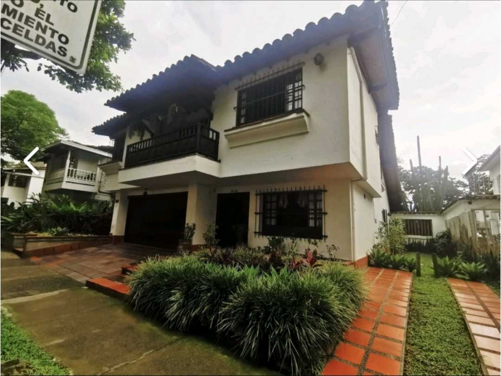 Venta casa comercial casa lote independiente Poblado La Aguacatala