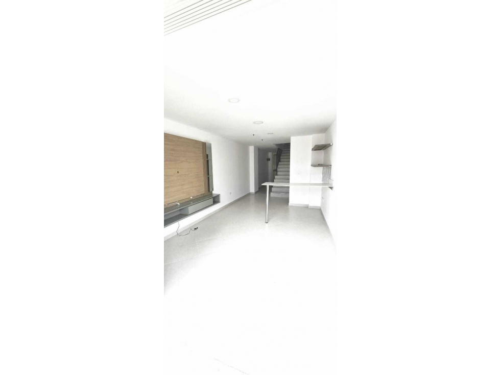 VENTA EXCELENTE PENTHOUSE DUPLEX ENVIGADO SECTOR LA MAGNOLIA — foto 2