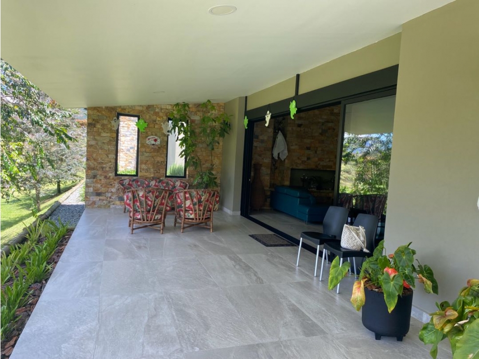 Venta Exclusiva Casa-Finca Independiente, Ubicada en El Retiro. — foto 6