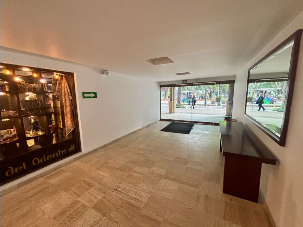 VENTA Oficina Consultorio 127m2 Esquinera Parque 93 — foto 4