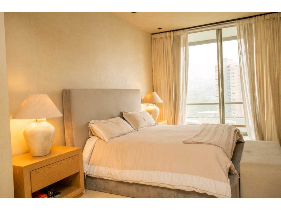Venta Exclusivo Apartamento vista 360 Los Balsos El Poblado Medellín — foto 5