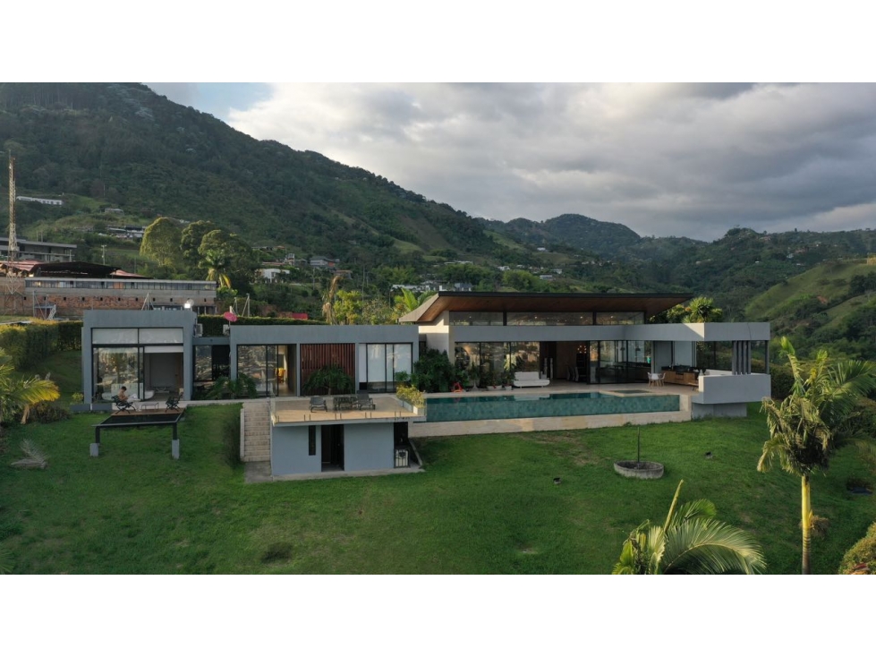 Venta Exlusiva Casa Campestre Avenida Del Pollo Dosquebradas Risaralda