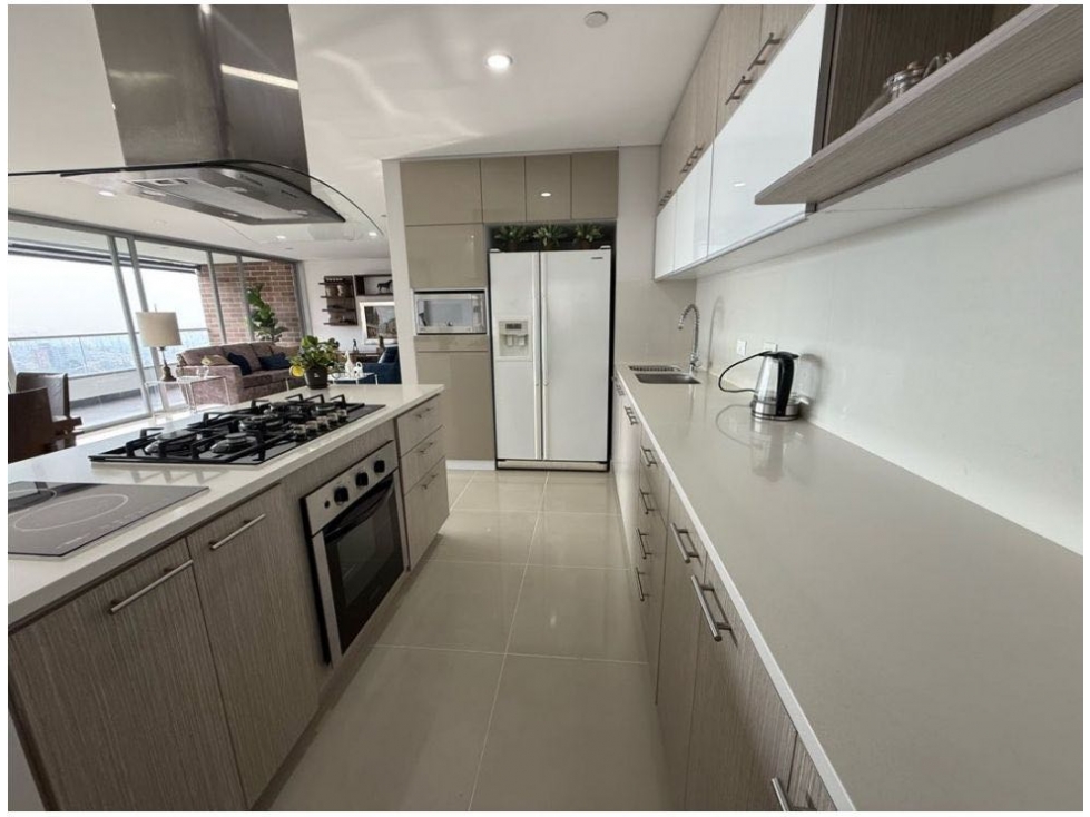 Venta Exlusivo Apartamento Sector Cumbres Envigado Antioquia — foto 4