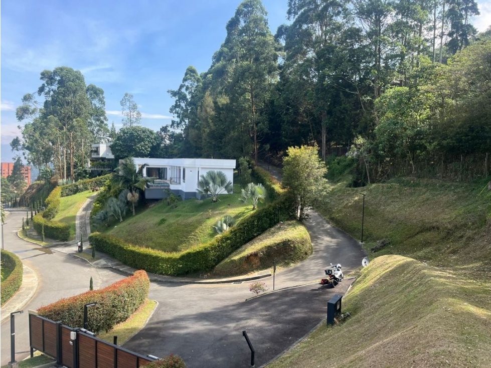 Venta extraordinario, lote sector la Calera único en su especie — foto 2