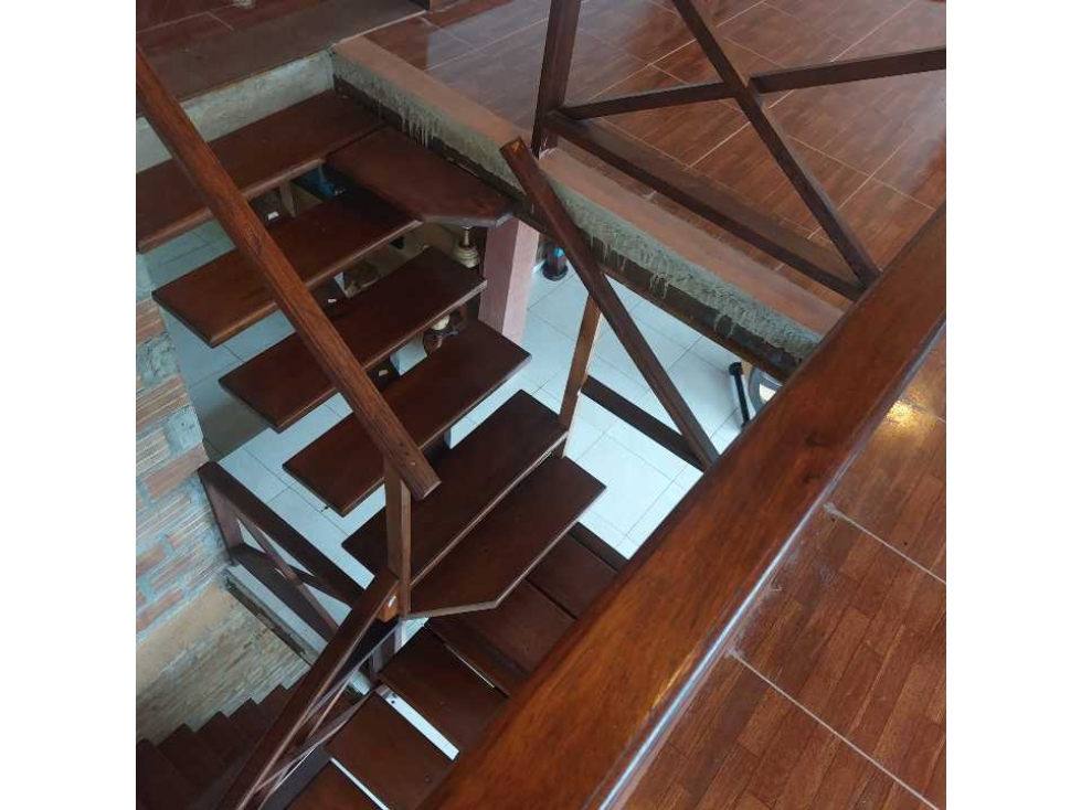 Venta Casa en la Venta Cajibío - Popayán terreno de 10.240Mts - 5