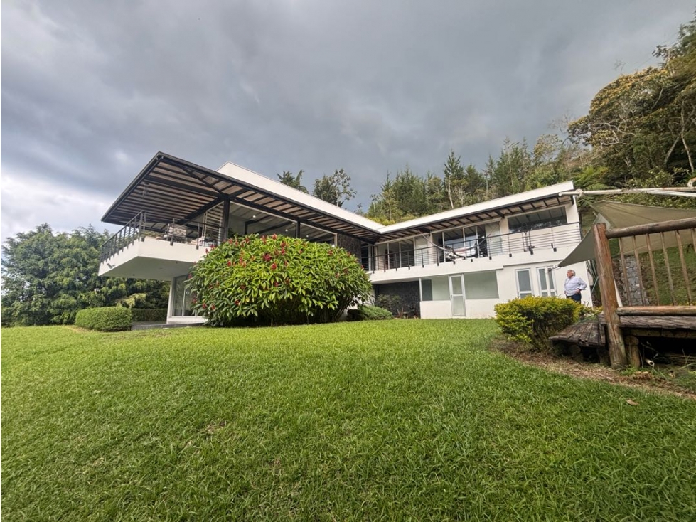 Venta casa campestre moderna en Rionegro, sector El Tablazo — foto 3