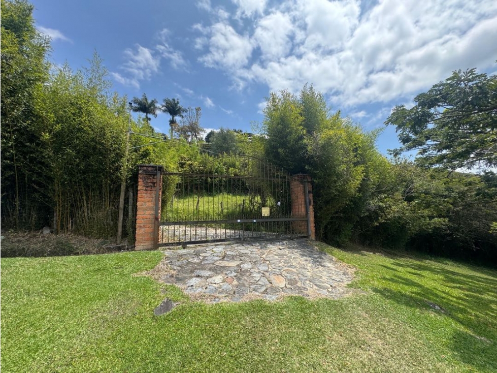 Finca en Venta con caballerizas en Girardota — foto 2