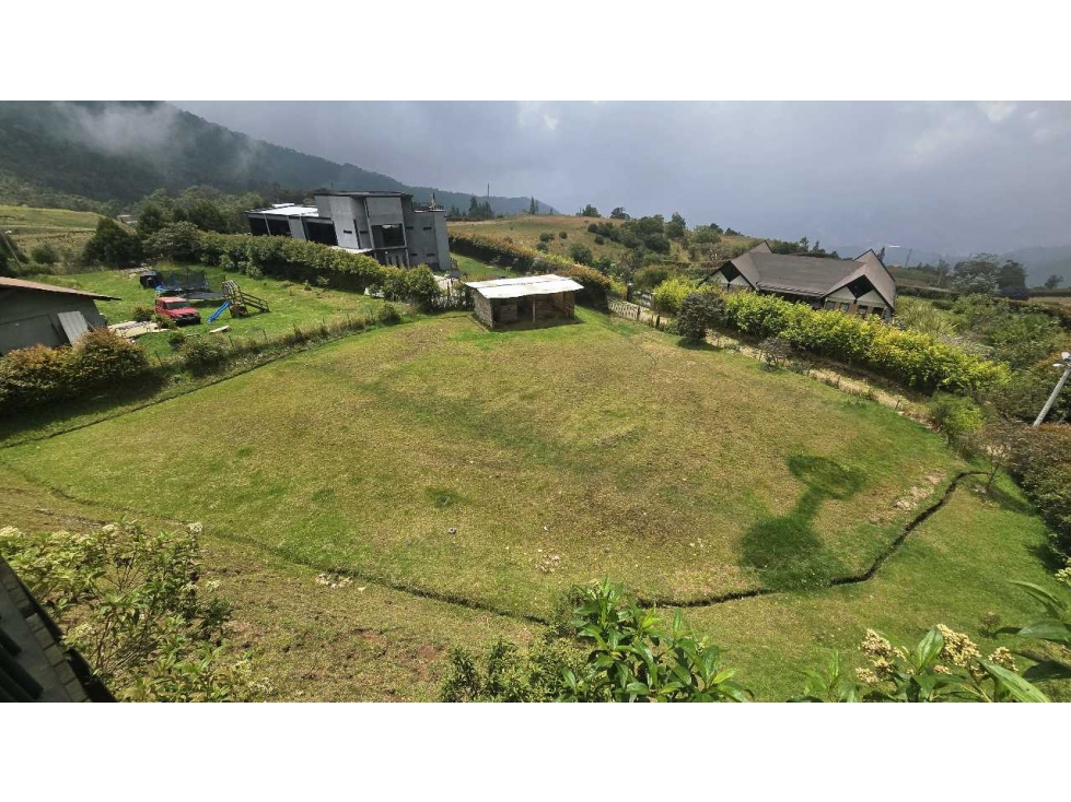 VENTA FINCA EN LA CATEDRAL 2700 M2 ENVIGADO - CALDAS — foto 2