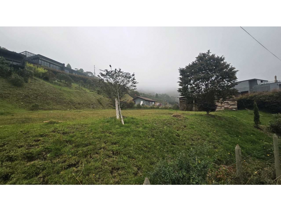 VENTA FINCA EN LA CATEDRAL 2700 M2 ENVIGADO - CALDAS — foto 4