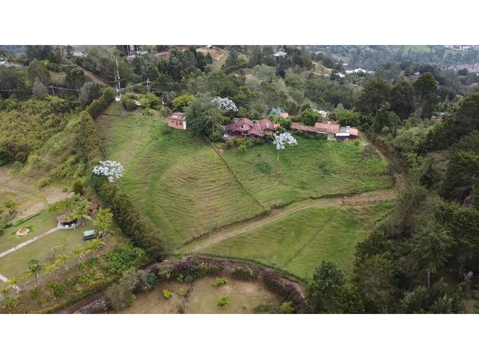 Venta lote con casa en El Retiro en unidad cerrada a 2 km del pueblo — foto 2