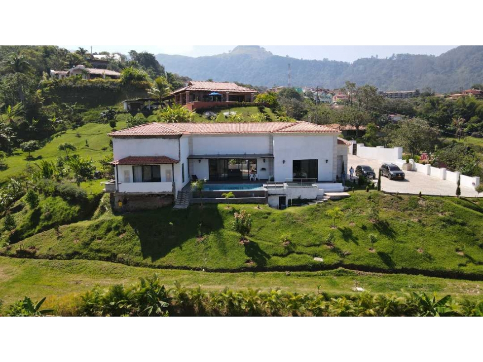 VENTA FINCA EN VENECIA , SUROESTE DE ANTIOQUIA — foto 3