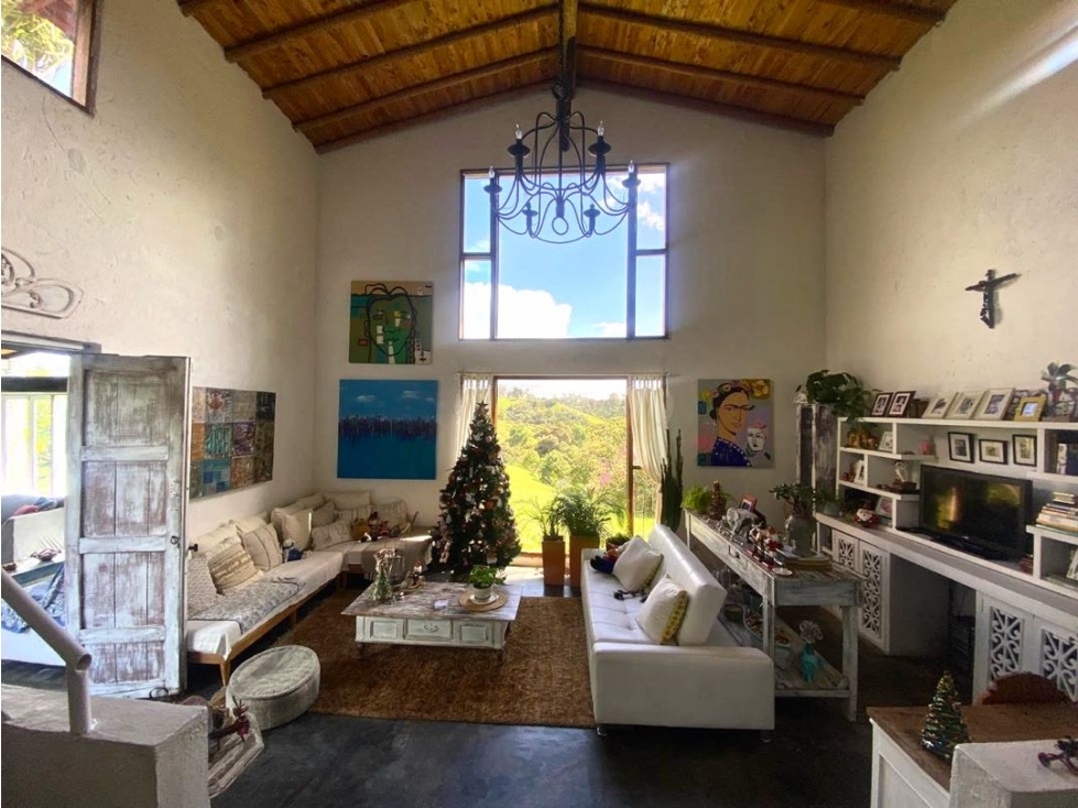 Venta finca; lote con dos casas en la vía a El Carmen de Viboral. — foto 5