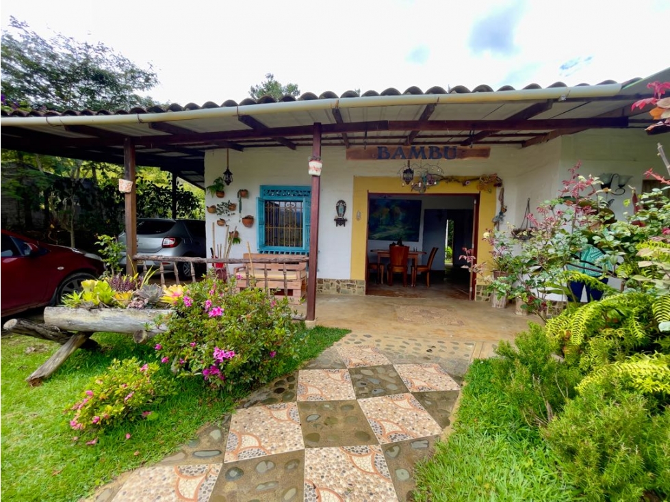 VENTA CASA CAMPESTRE EN EL CARMEN DAGUA - CR - WC9482062 — foto 2