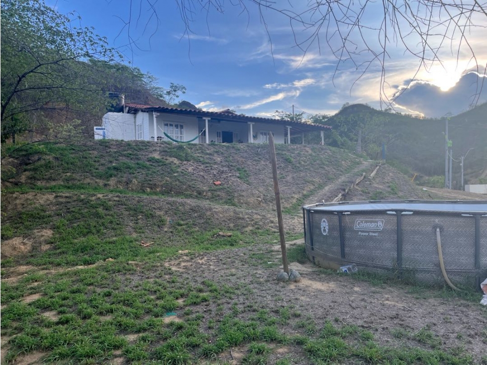 VENTA FINCA SOPETRÁN- sobre vía Autopista al mar - 6