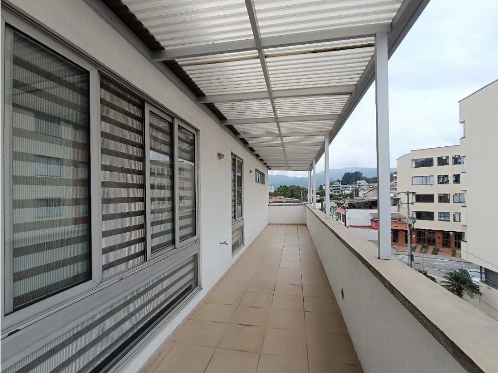 Venta Gran Apartamento 3 alcobas con Terraza Alta Suiza Manizales — foto 2