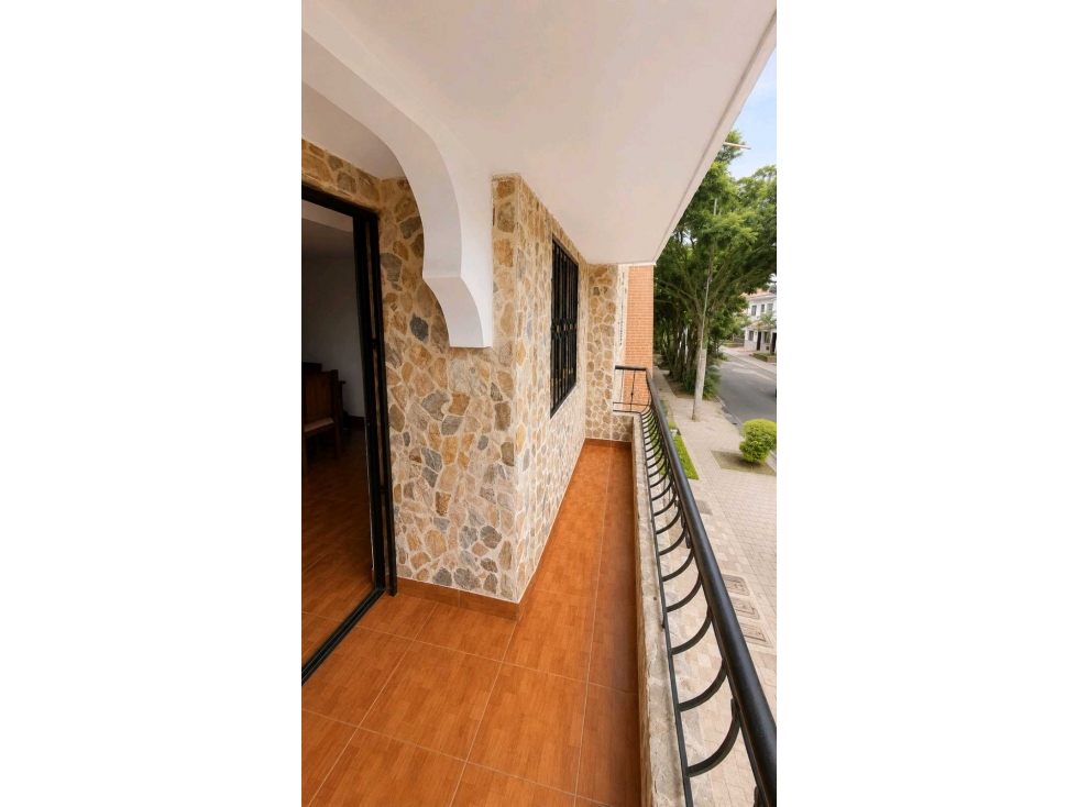 VENTA HERMOSA CASA 2P. BELÉN MIRAVALLE. (BJ) MEDELLÍN — foto 4