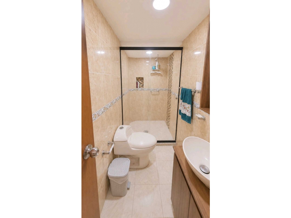 VENTA HERMOSA CASA 2P. BELÉN MIRAVALLE. (BJ) MEDELLÍN — foto 5