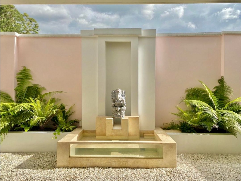 Venta - Hermosa casa de 450 m² en el poblado - sector cola del zorro — foto 2