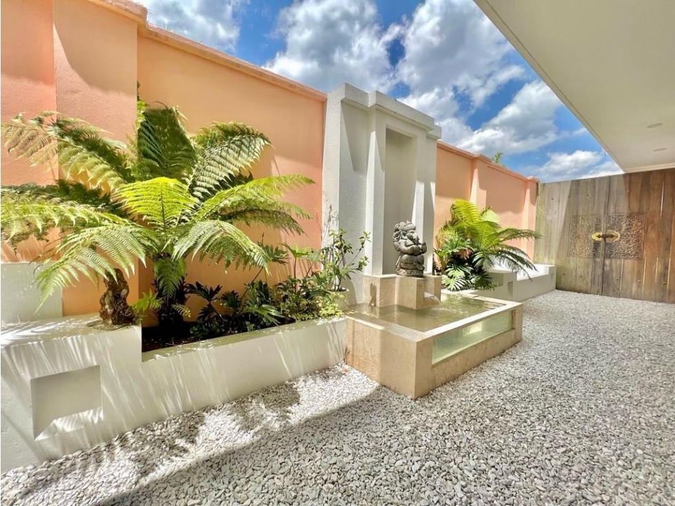 Venta - Hermosa casa de 450 m² en el poblado - sector cola del zorro — foto 3